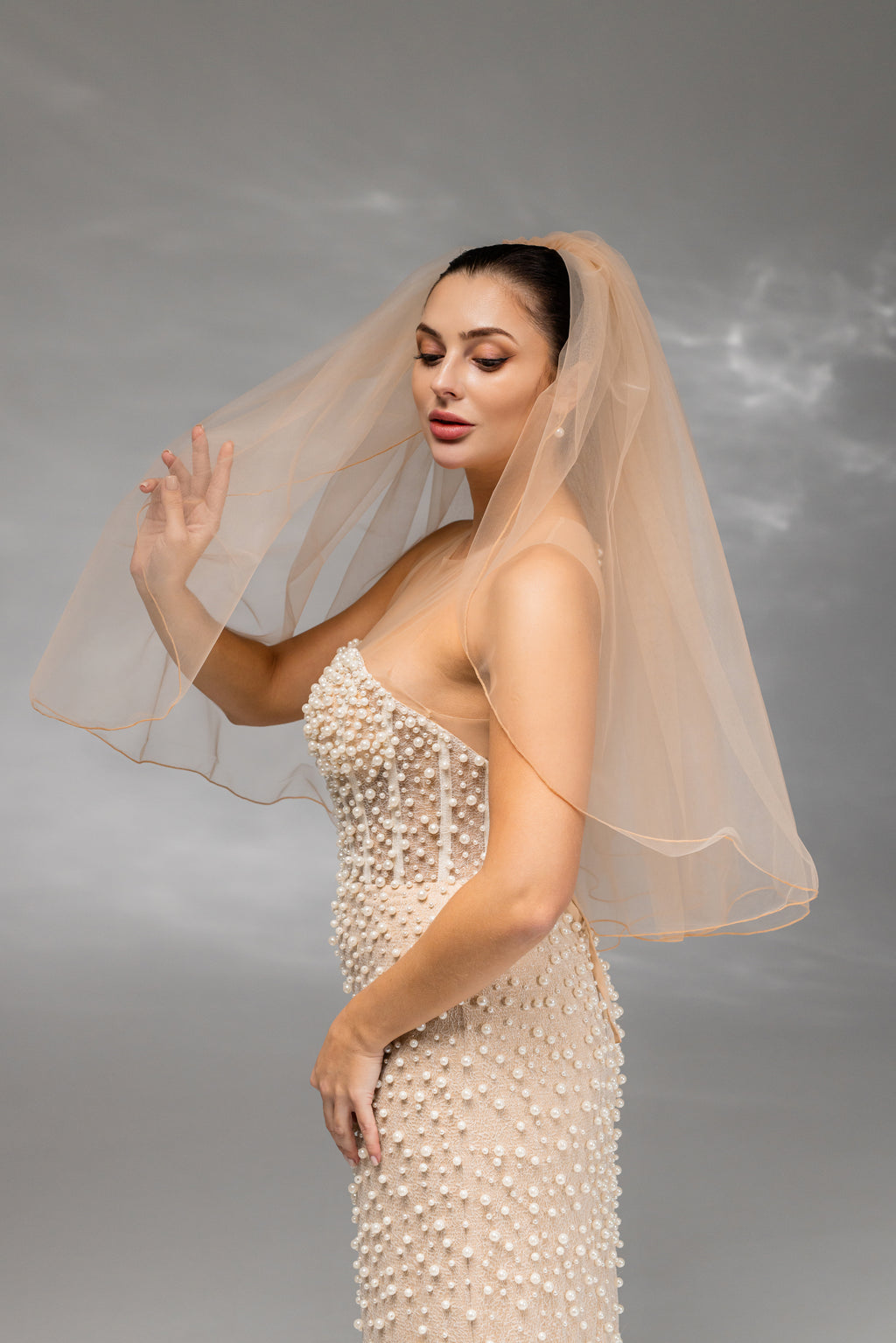 Cappuccino Waist-Length Bridal Veil with Pencil Edge Trim