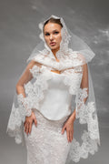 Chantilly Lace Bridal Hood