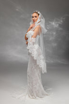 Chantilly Lace Bridal Hood