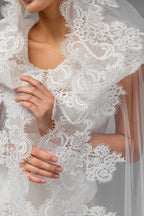 Cathedral-Length Bridal Hood with Macramé Lace