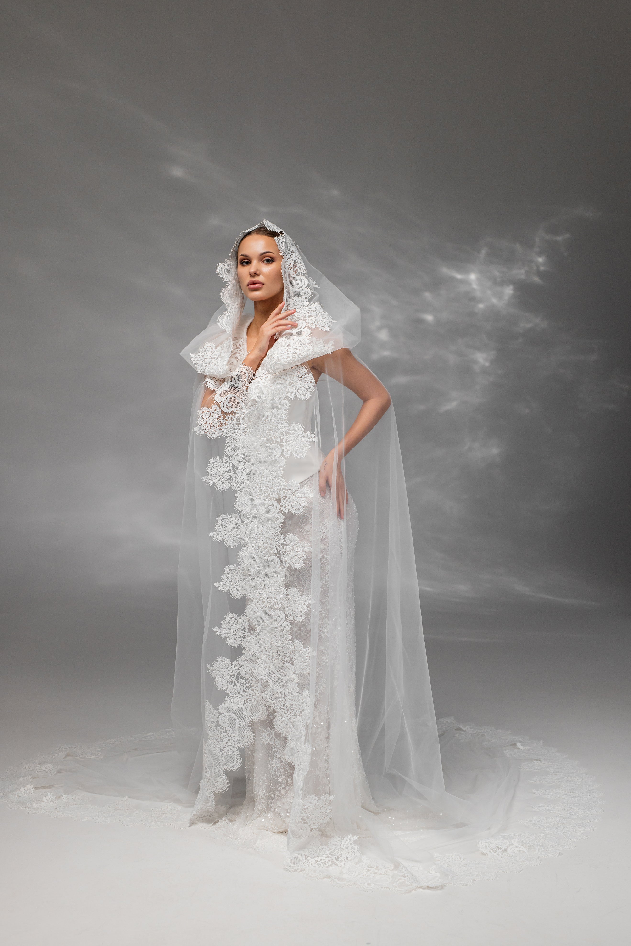Cathedral-Length Bridal Hood with Macramé Lace