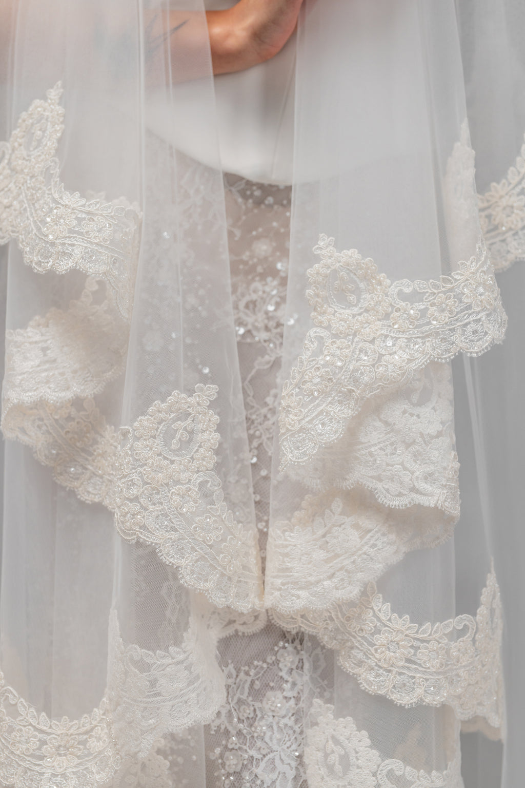 Ivory Floor-Length Two-Tier Bridal Veil with Embroidered Lace