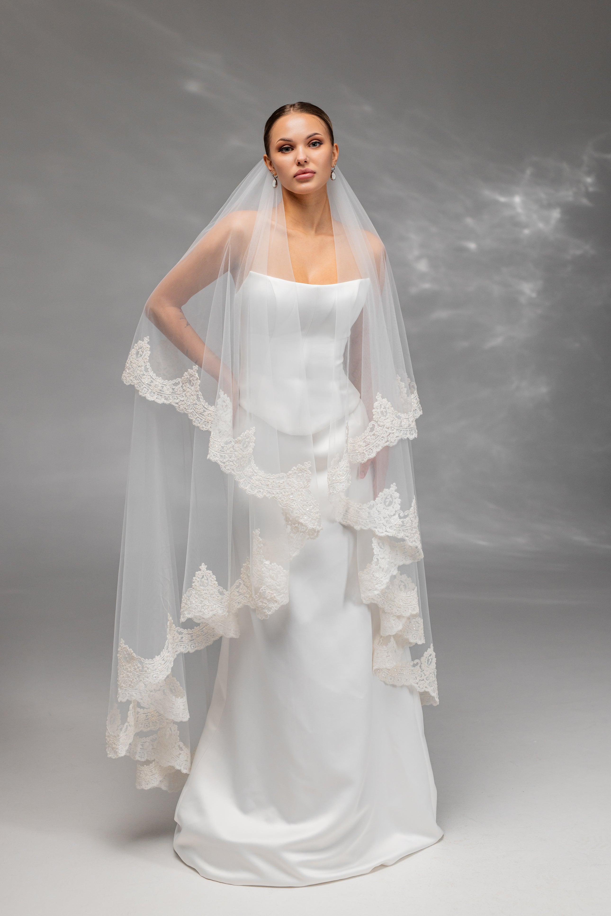 Ivory Floor-Length Two-Tier Bridal Veil with Embroidered Lace