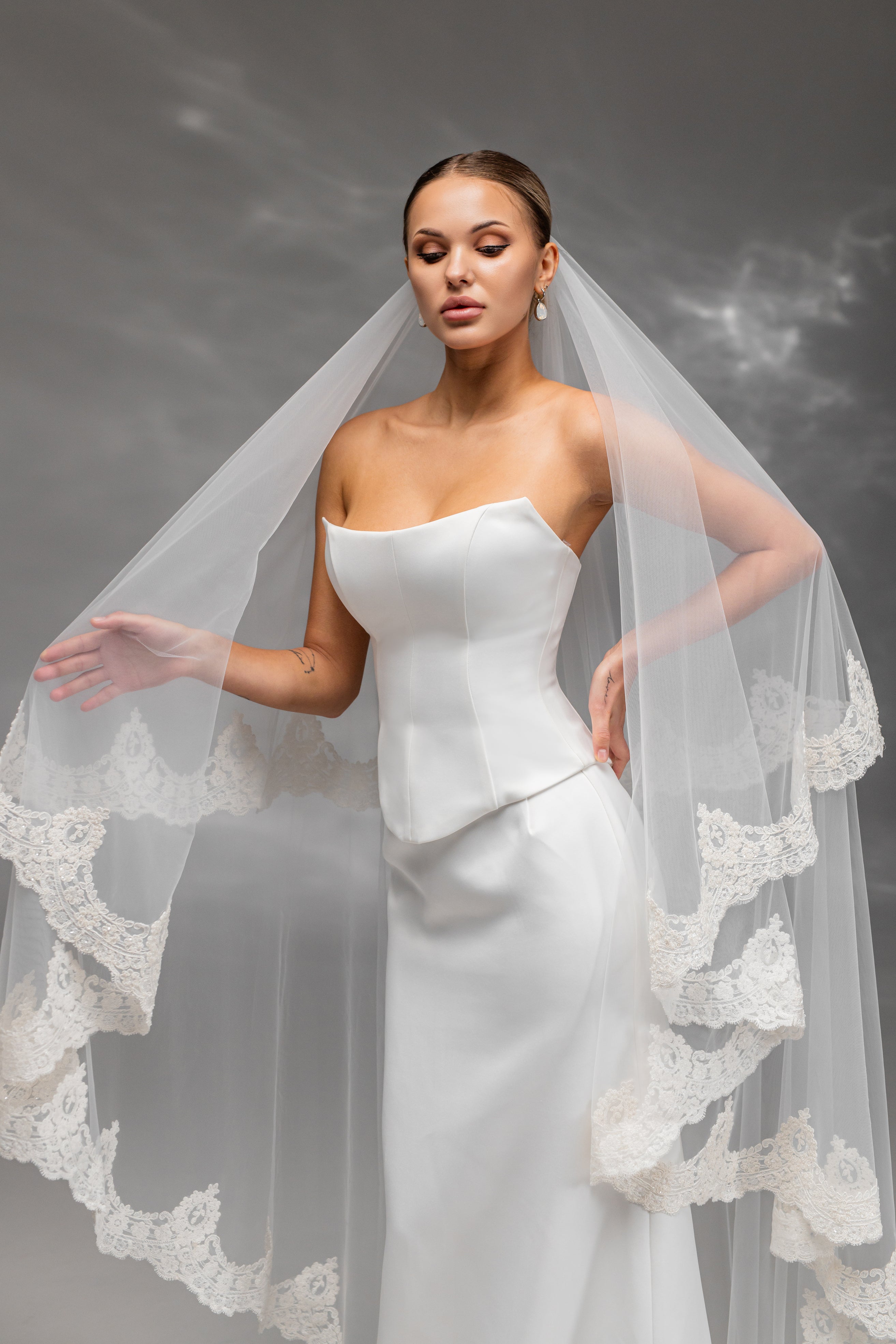 Ivory Floor-Length Two-Tier Bridal Veil with Embroidered Lace