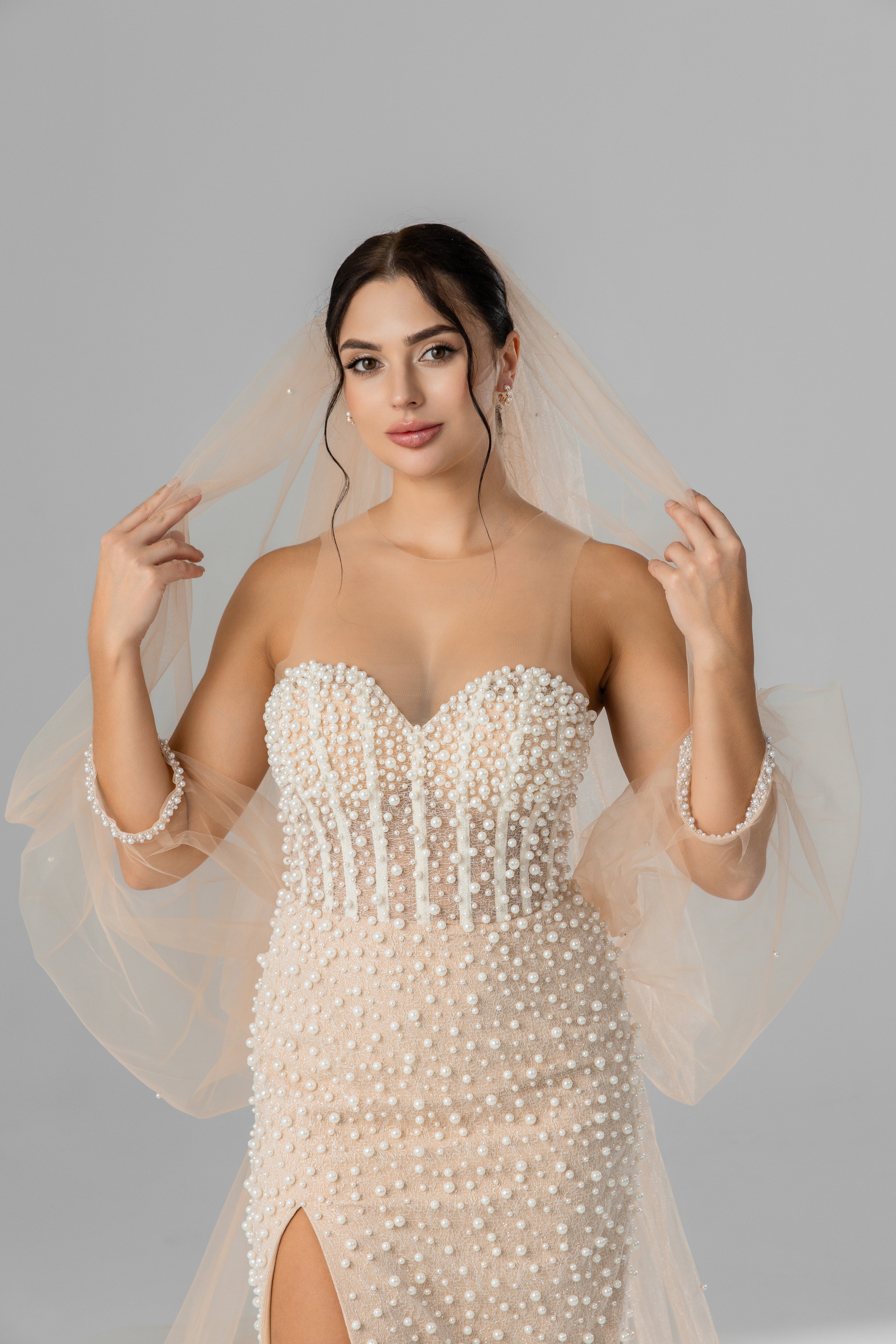 Cappuccino Royal Cathedral Bridal Veil with Pearls