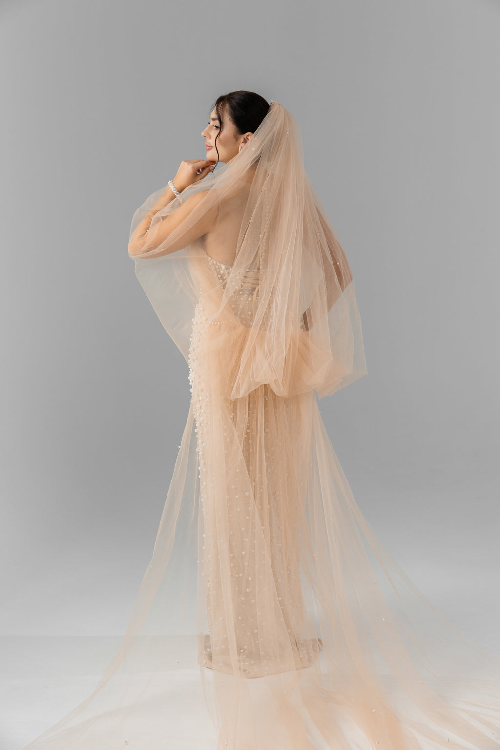 Cappuccino Royal Cathedral Bridal Veil with Pearls