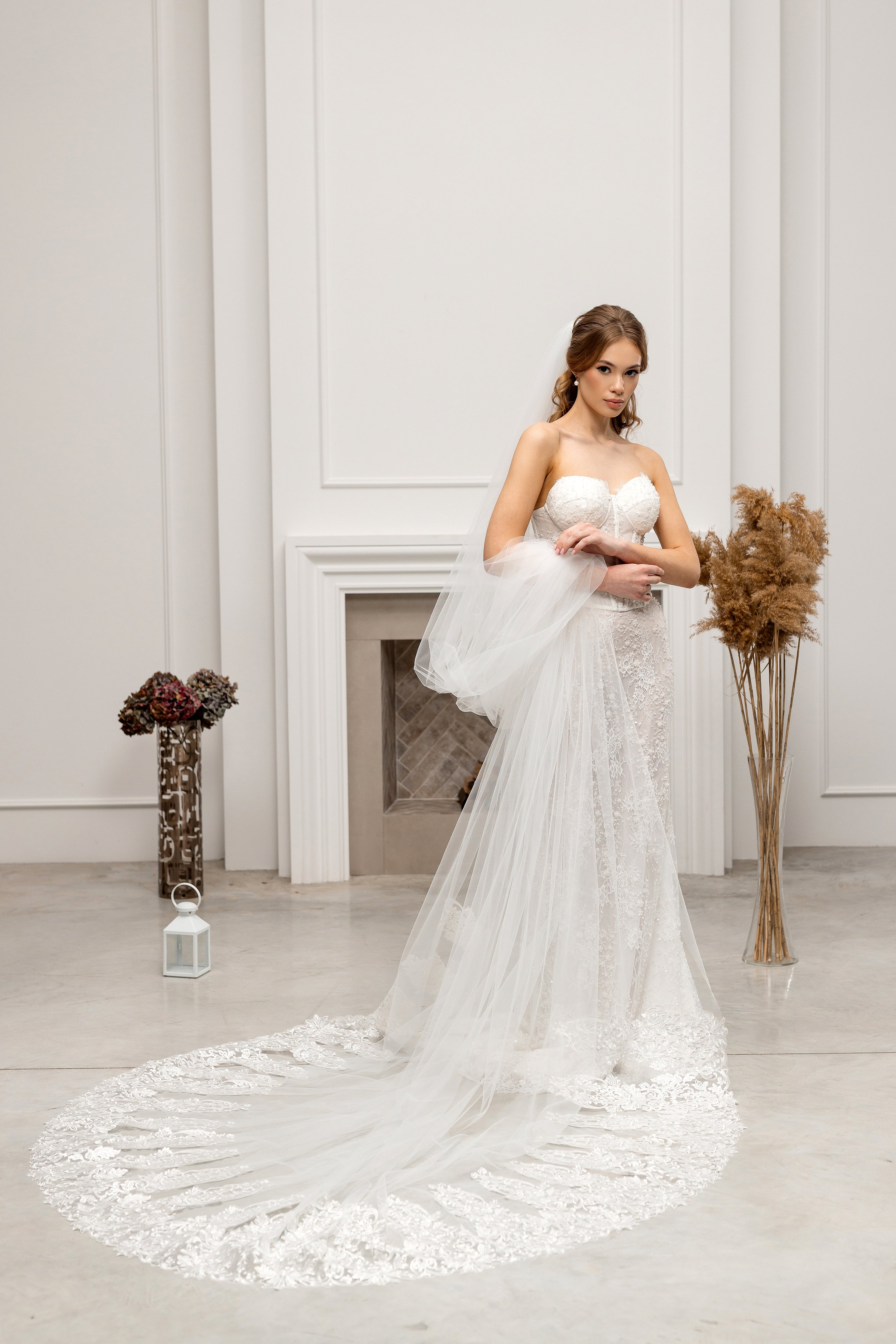 Milky White Grand Royal Cathedral Lace Bridal Veil