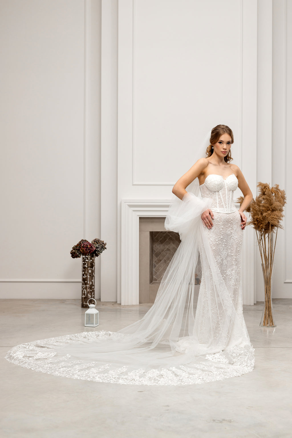 Milky White Grand Royal Cathedral Lace Bridal Veil