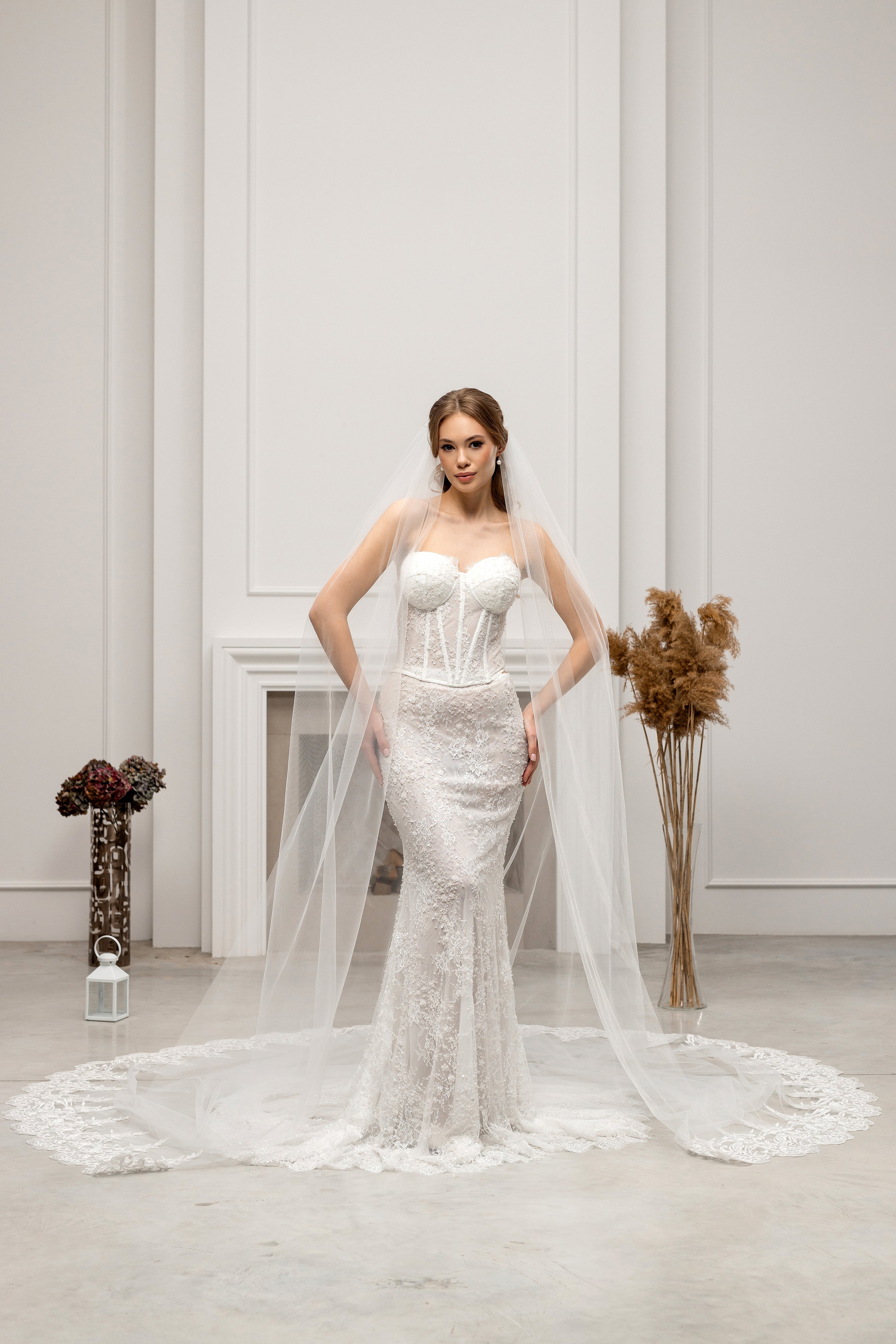 Milky Cathedral Lace Bridal Veil