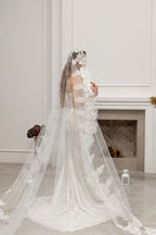 Milky White Grand Cathedral Lace Bridal Veil