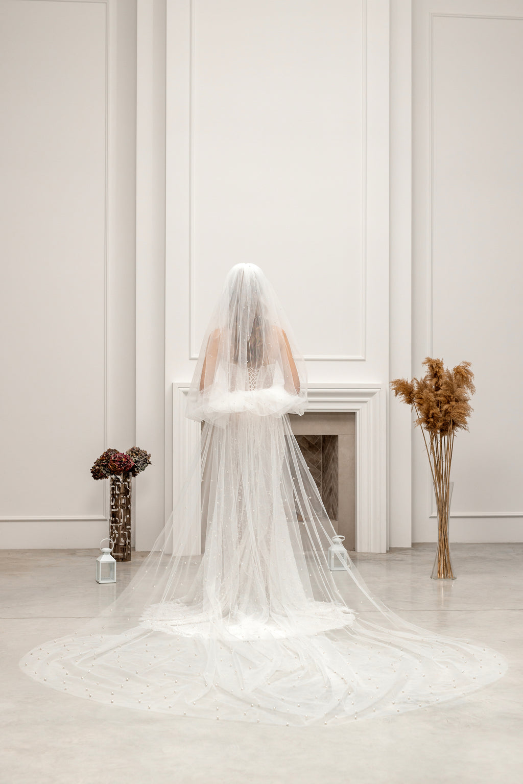 Royal Cathedral Bridal Veil with Pearl Embroidery