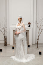 Ivory Chapel-Length Chantilly Lace Bridal Bandana Veil