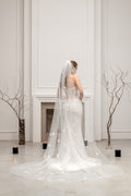 White Bridal Veil with Floral Edge and Pearls