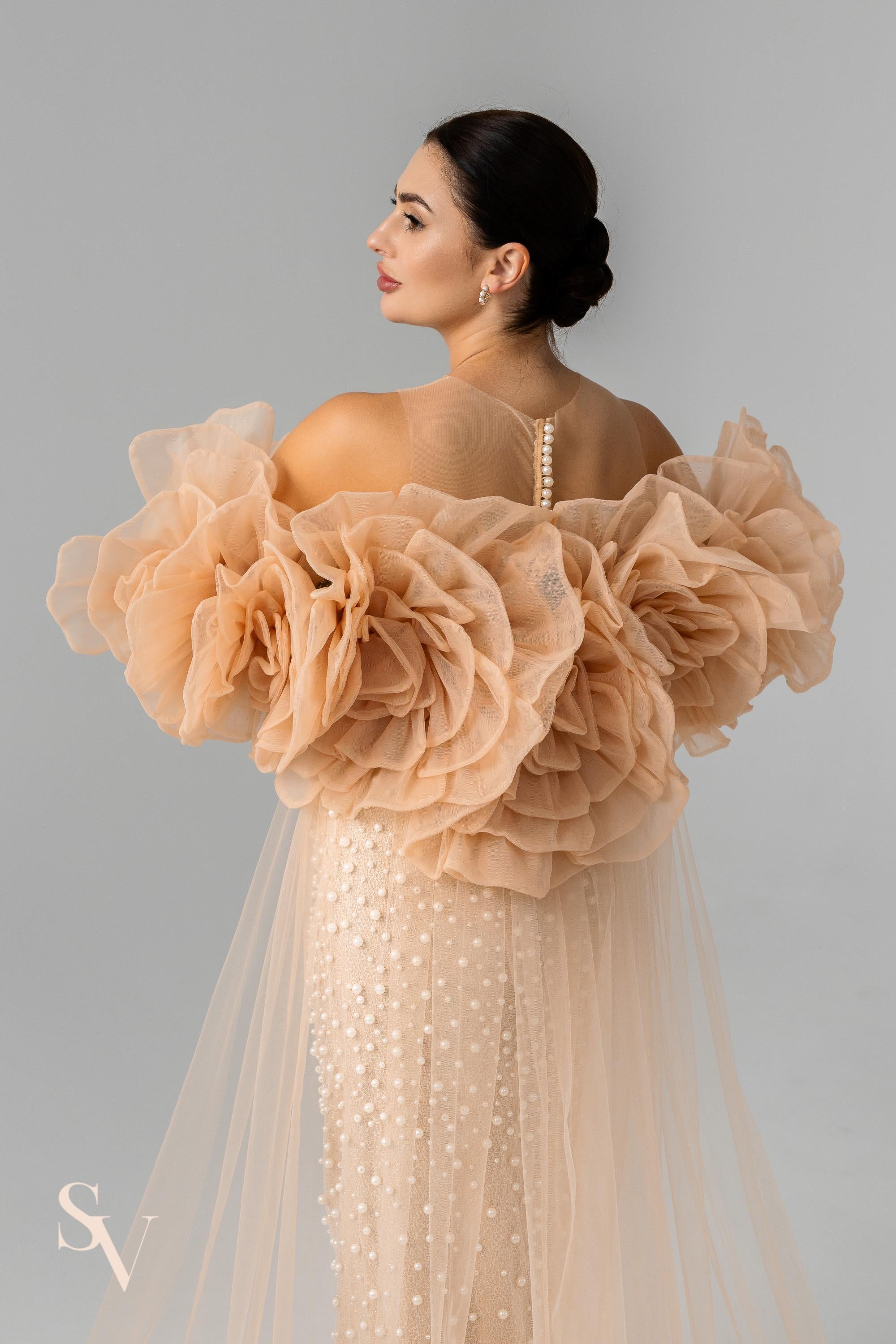 Handmade Cappuccino Bridal Veil in Luxe Italian Tulle