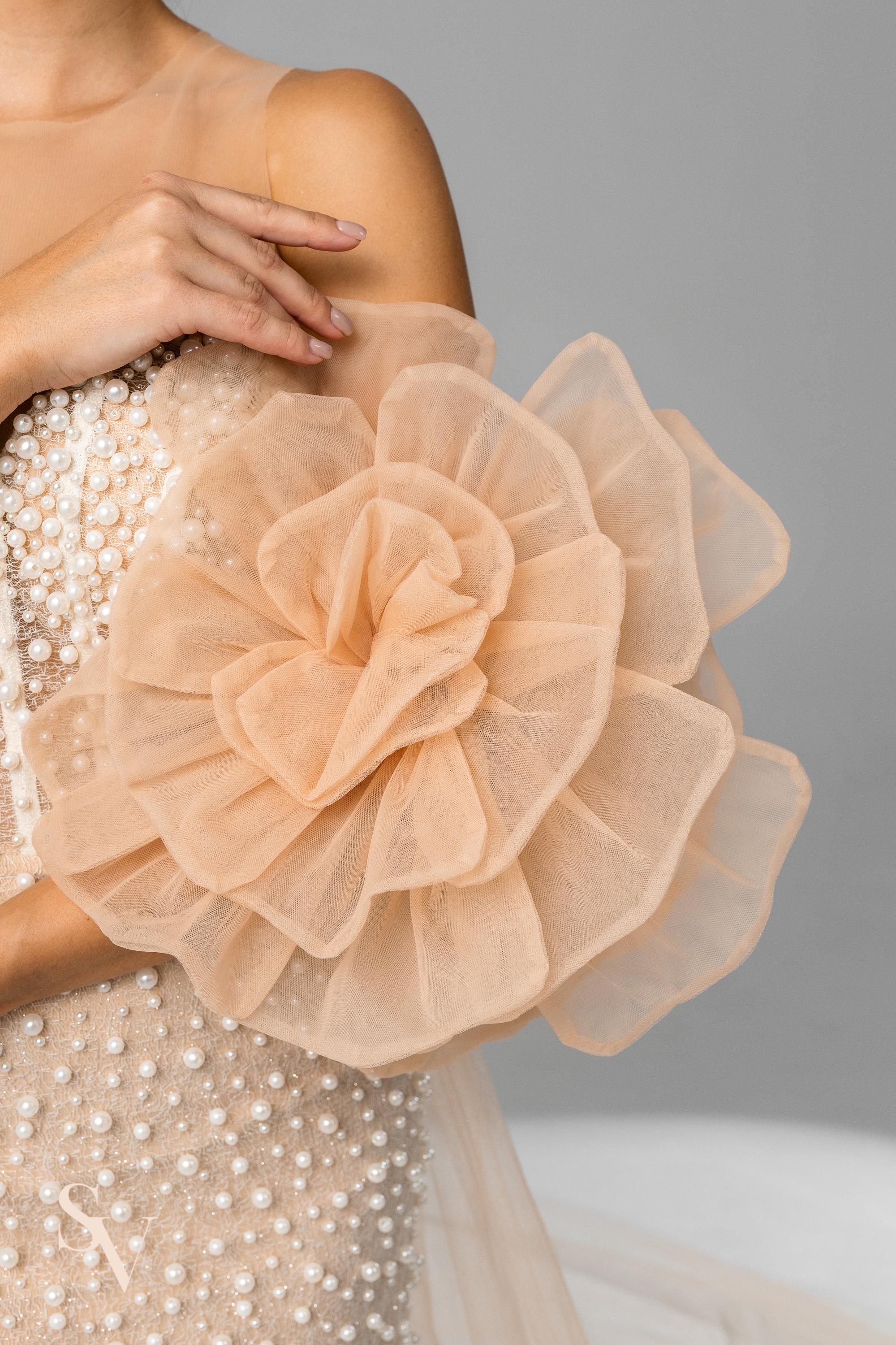 Handmade Cappuccino Bridal Veil in Luxe Italian Tulle