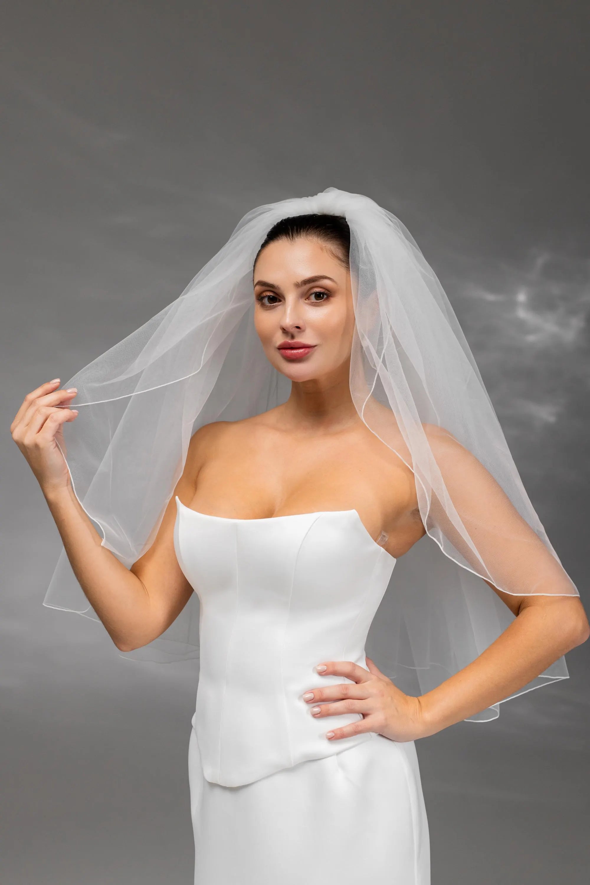 Ivory Bridal Veil with Pencil Edge Trim