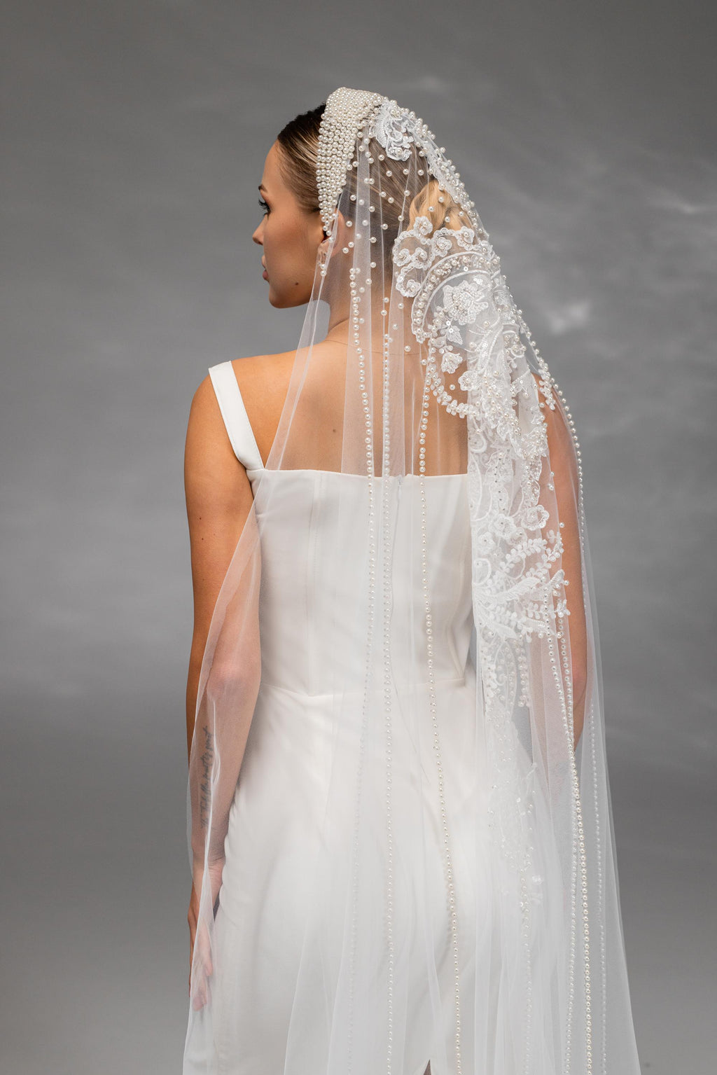 Cathedral Bridal Veil with Pearls