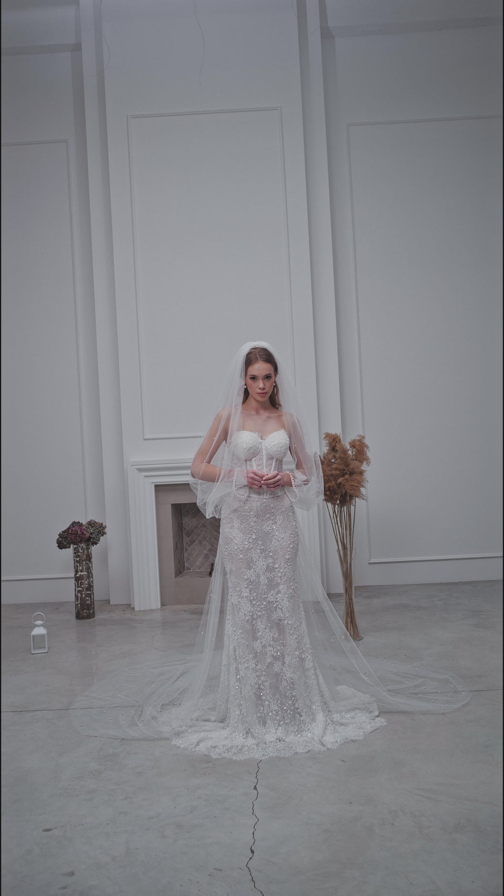 Royal Cathedral Bridal Veil with Pearl Embroidery
