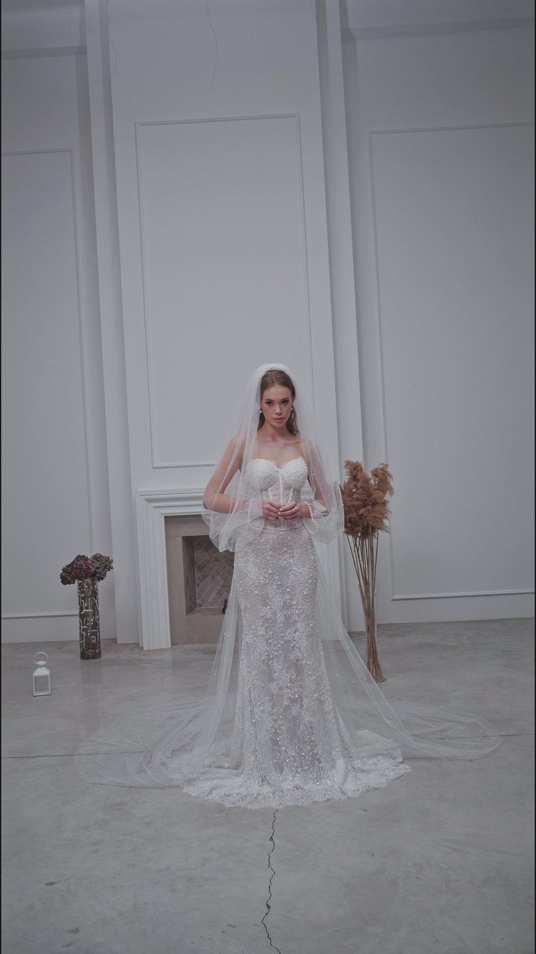 Royal Cathedral Bridal Veil with Pearl Embroidery