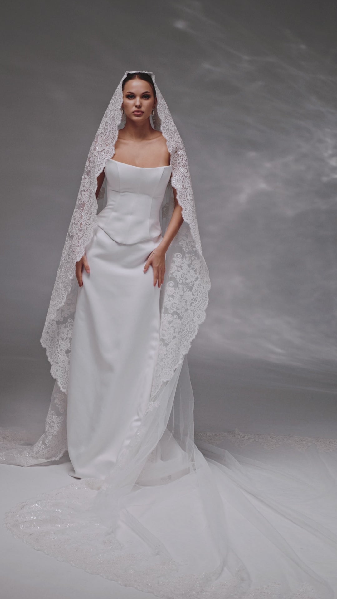 Grand Royal Cathedral Bridal Veil with Embroidered Lace