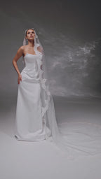 Soft Floor-Length Bridal Veil with Embroidered Lace